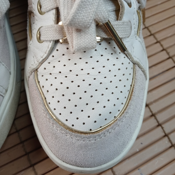Michael Kors women's sz 9M high top sneaker boots. Perforated white leather and - Picture 8 of 11